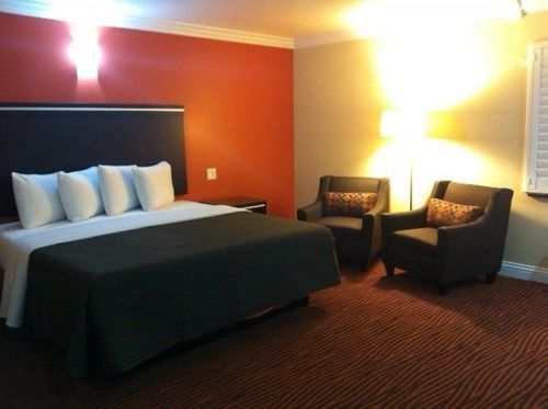 Motel Convention Center & São José